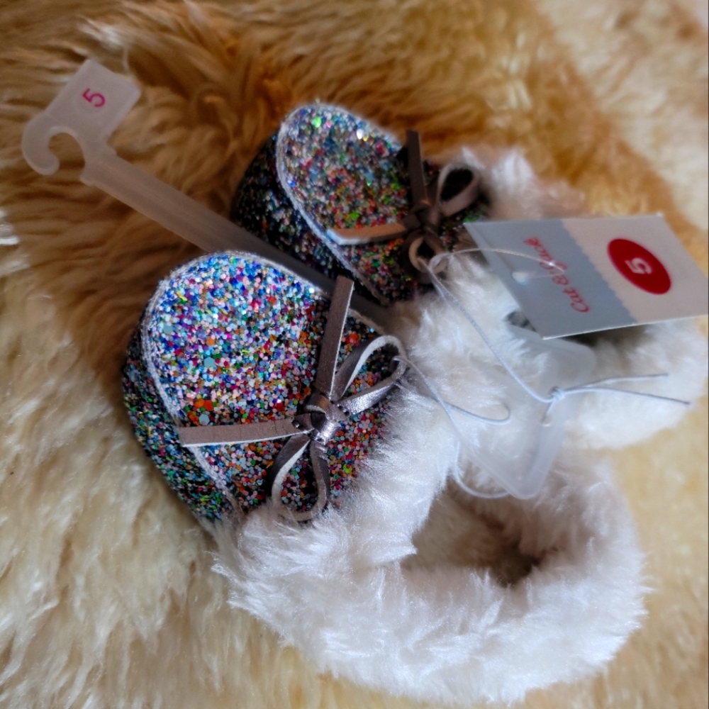 Cat And Jack Rainbow Glitter Sherpa Lined Slippers Girls Small Size 5 NWT - Picture 2 of 11